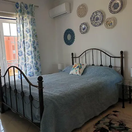 Charm T2 Al With Big Terrace Апартаменты Албуфейра